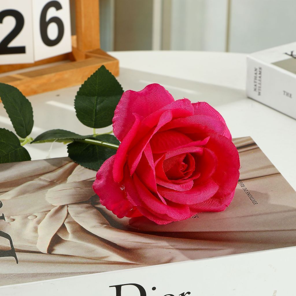 Bunga Mawar Simulasi Bunga untuk Bunga Palsu Tunggal dekorasi wedding dan dekorasi kamar