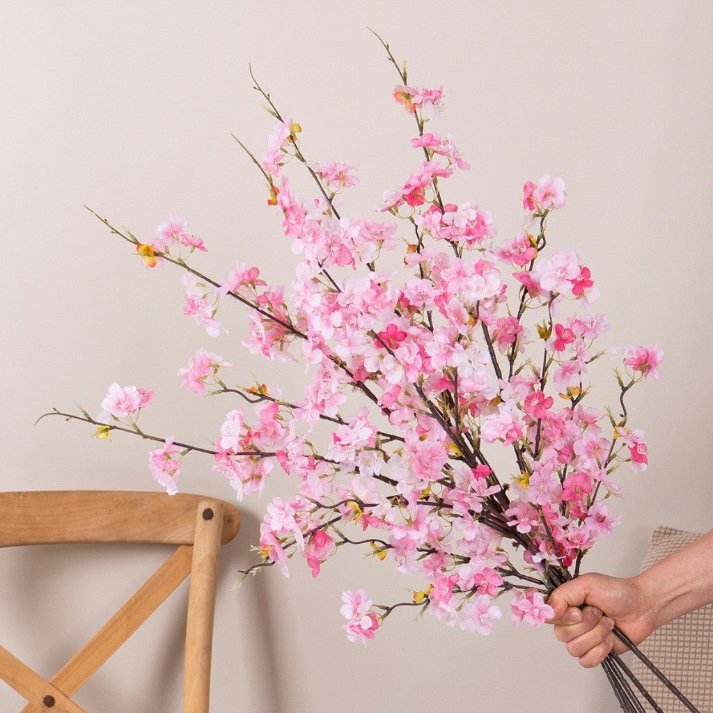 Bunga sakura palsu tunggal 4 cabang bahan plastik untuk hiasan living room dan pernikahan grosir