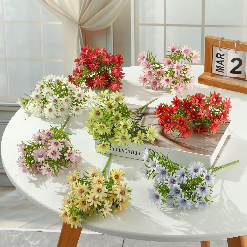 Set Bunga Aesthetic Termasuk  Plastic Vas Bunga Hias Rumah  Artificial Flowers Hampers Kado Murah