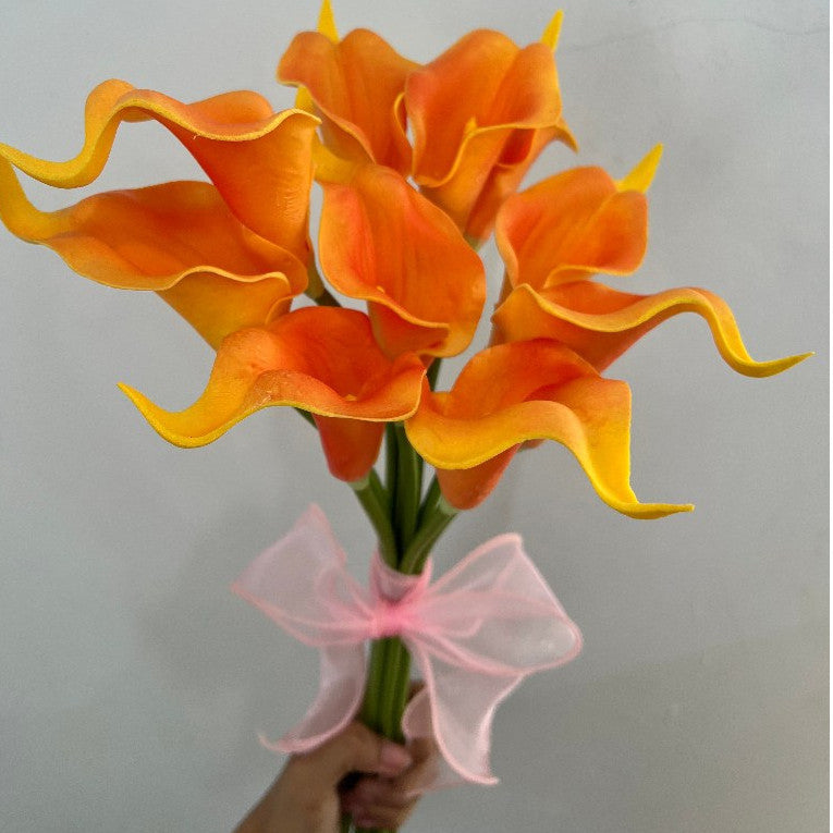 Buket Bunga Calla Lily PU Artifisial dengan Pita 10 Tangkai, Bunga Hias Cantik Berkualitas, Cocok untuk Hadiah & Dekorasi Rumah
