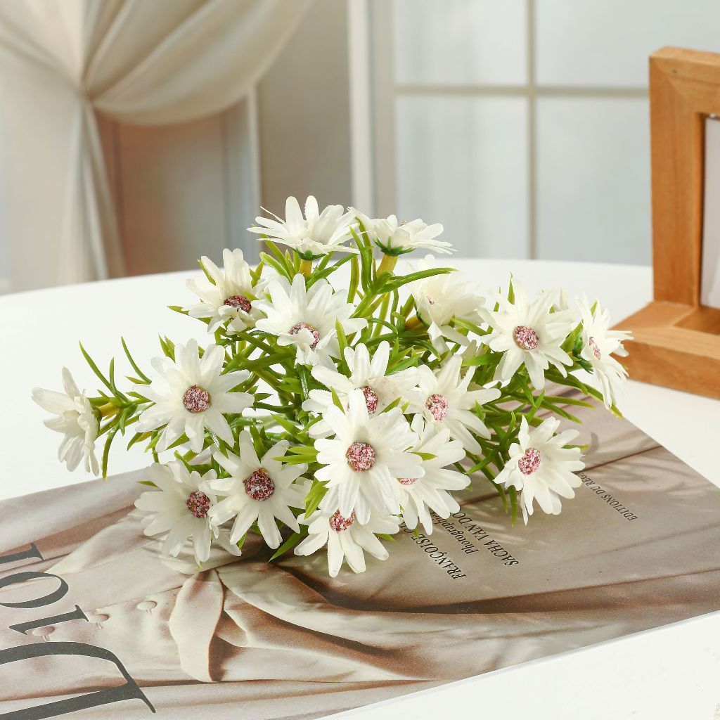 Set Bunga Aesthetic Termasuk  Plastic Vas Bunga Hias Rumah  Artificial Flowers Hampers Kado Murah